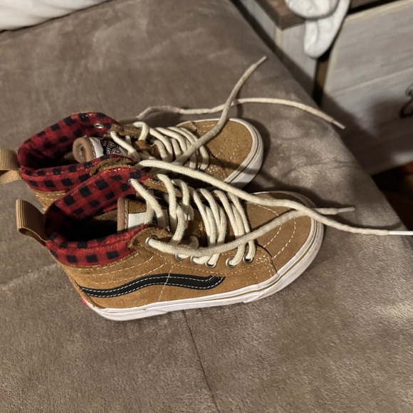 Vans Brown Sneakers with Suede Material and High-Top Design - Picture 2 of 5